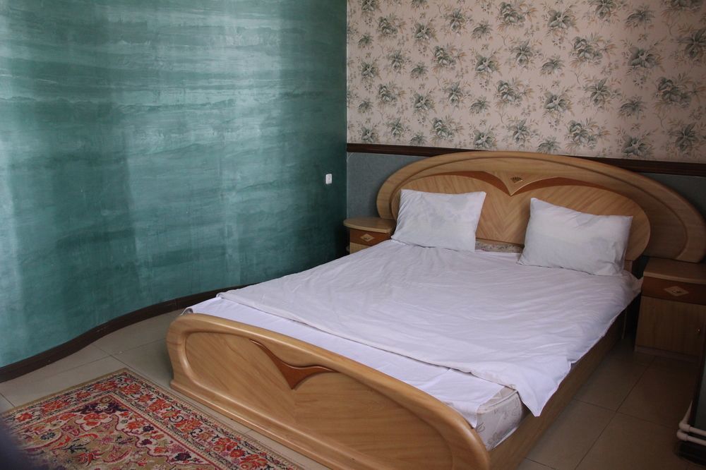 Aratta Hotel Argavand ภายนอก รูปภาพ